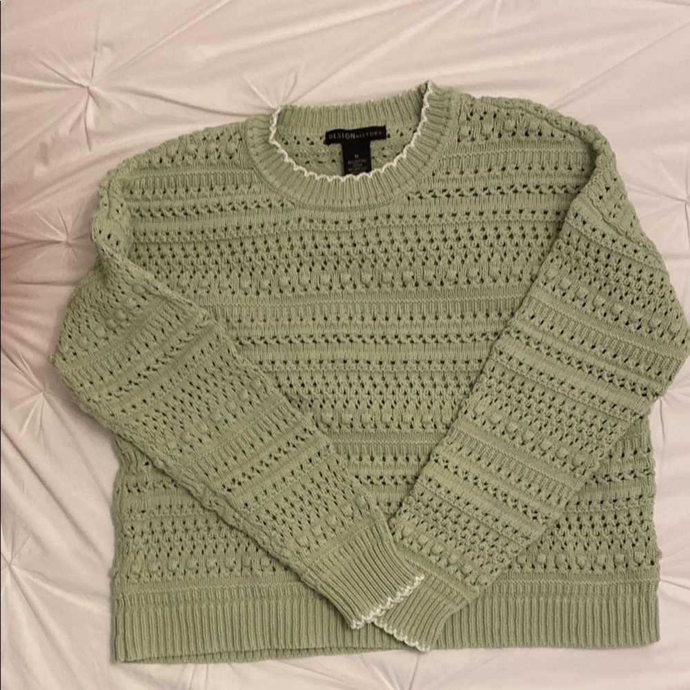 Design History Women’s Green Knit Sweater